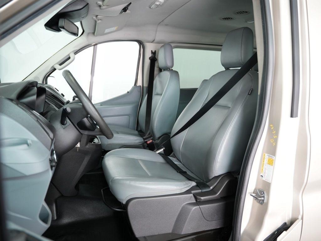 Ford Transit Passenger Wagon T-350 148" Low Roof XLT Sliding RH Dr 2018