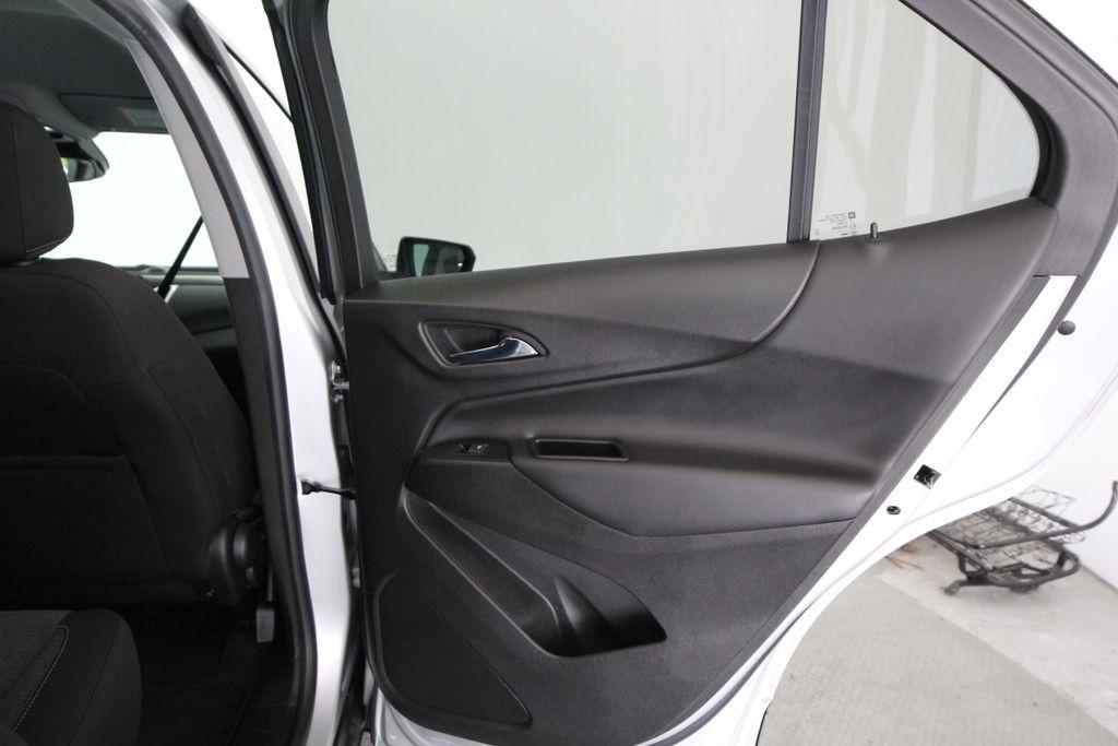 Chevrolet Equinox FWD 4dr LT w/2FL 2022