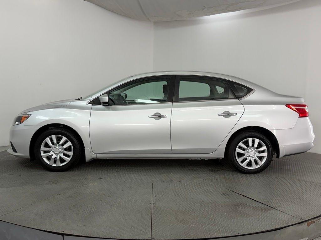 Nissan Sentra S CVT 2018