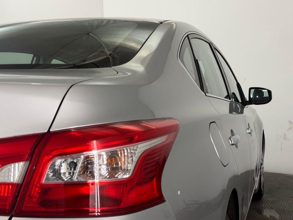 Nissan Sentra S CVT 2018
