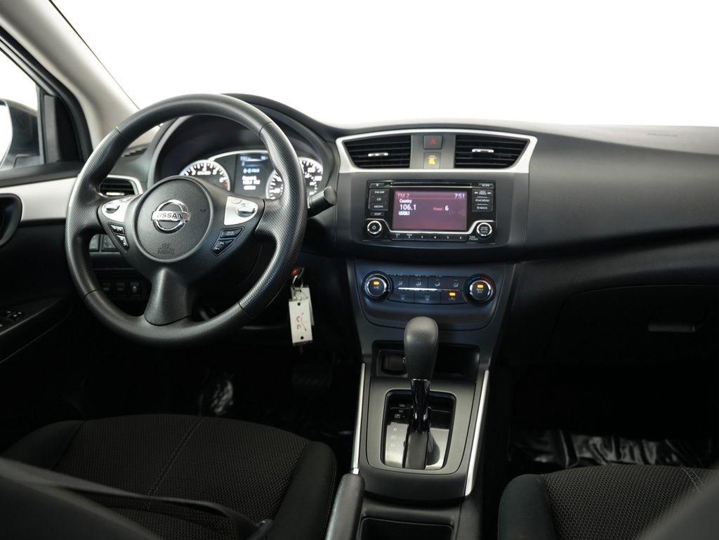 Nissan Sentra S CVT 2018