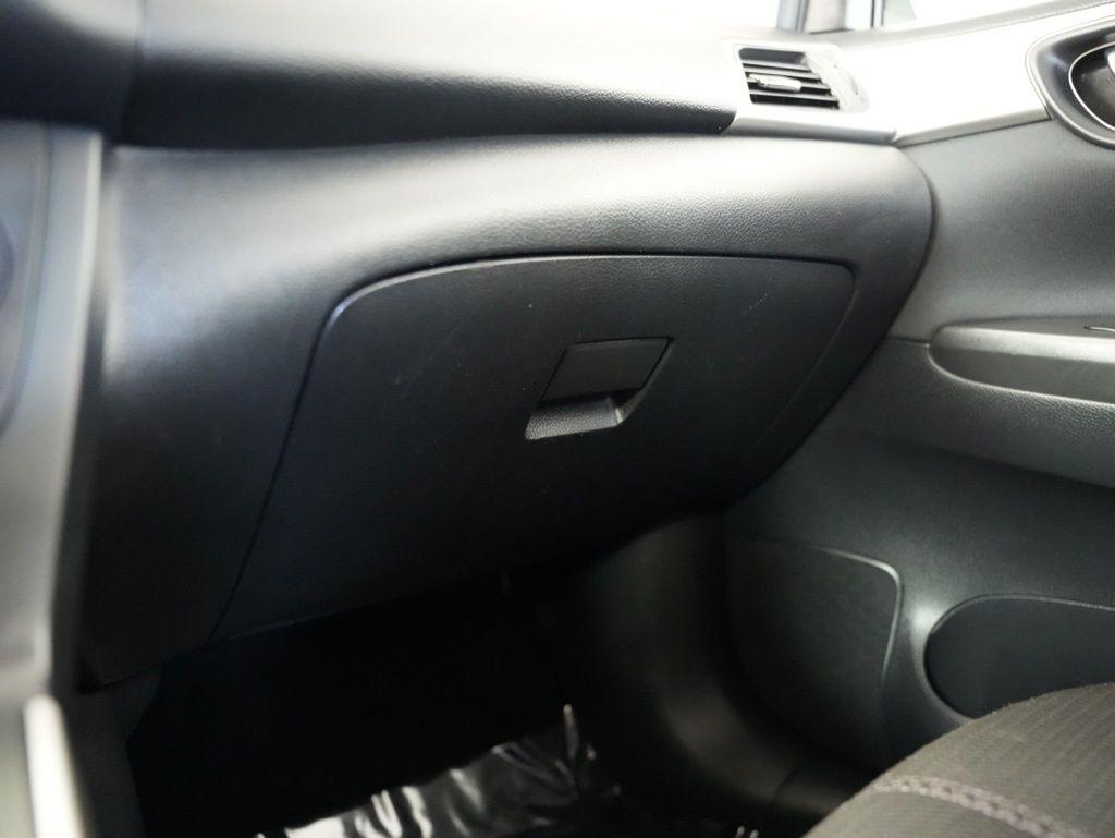 Nissan Sentra S CVT 2018