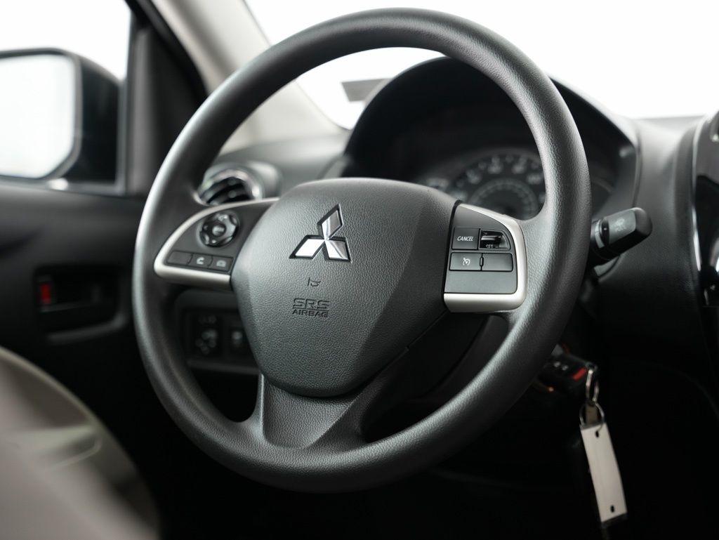 Mitsubishi Mirage G4 ES CVT 2020