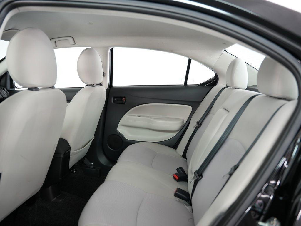 Mitsubishi Mirage G4 ES CVT 2020