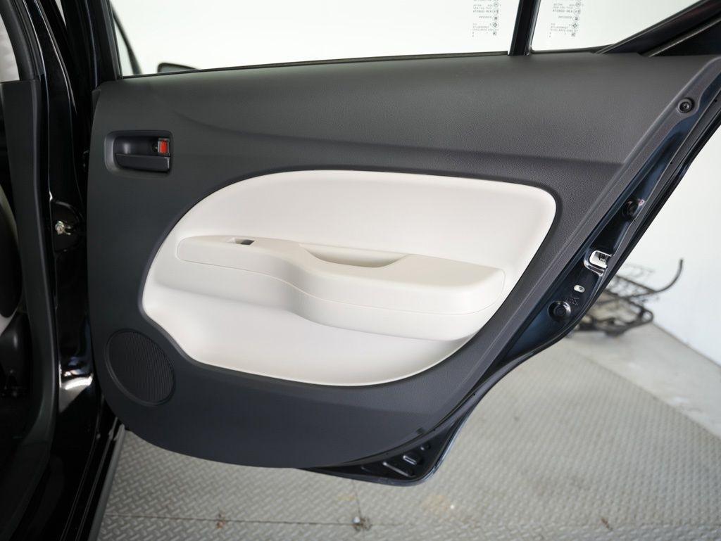Mitsubishi Mirage G4 ES CVT 2020