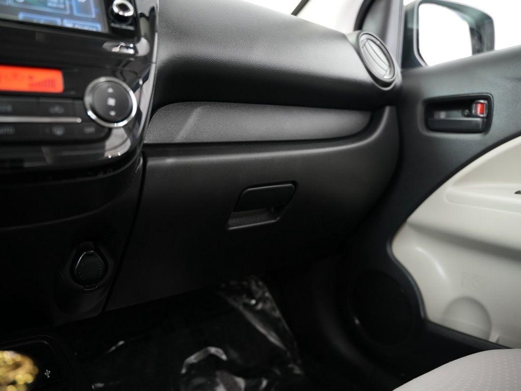 Mitsubishi Mirage G4 ES CVT 2020