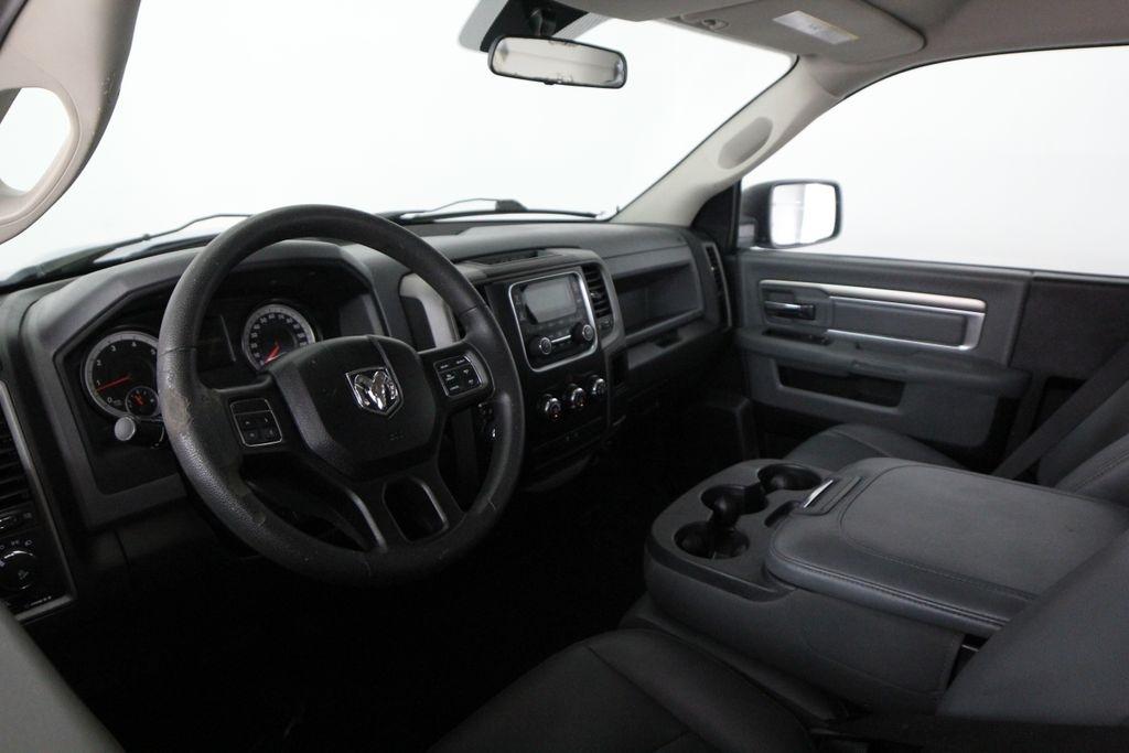 RAM 1500 2WD Reg Cab 120.5" Express 2014