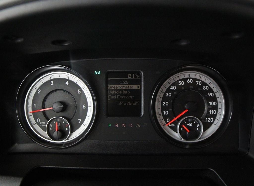 RAM 1500 2WD Reg Cab 120.5" Express 2014