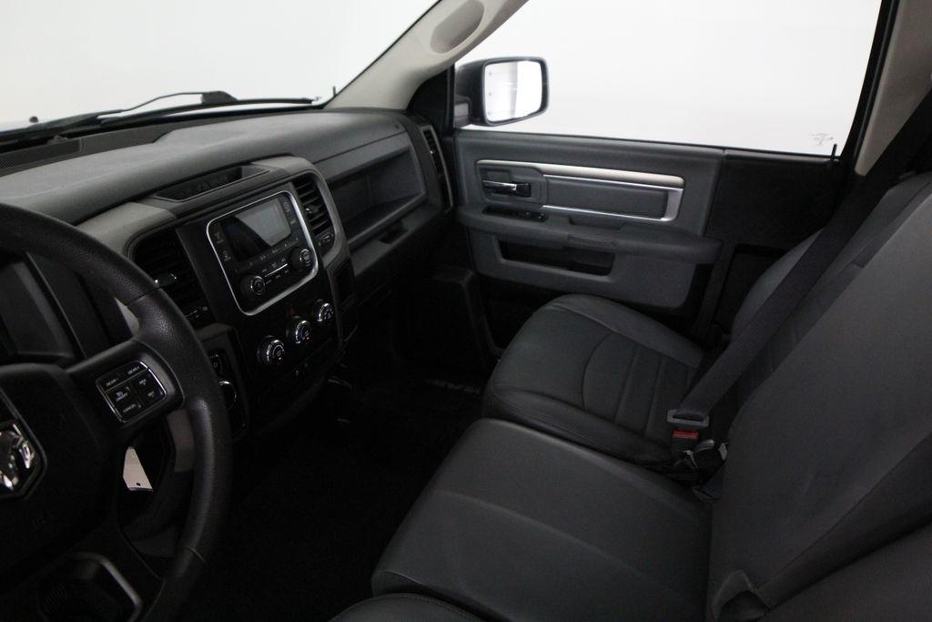 RAM 1500 2WD Reg Cab 120.5" Express 2014