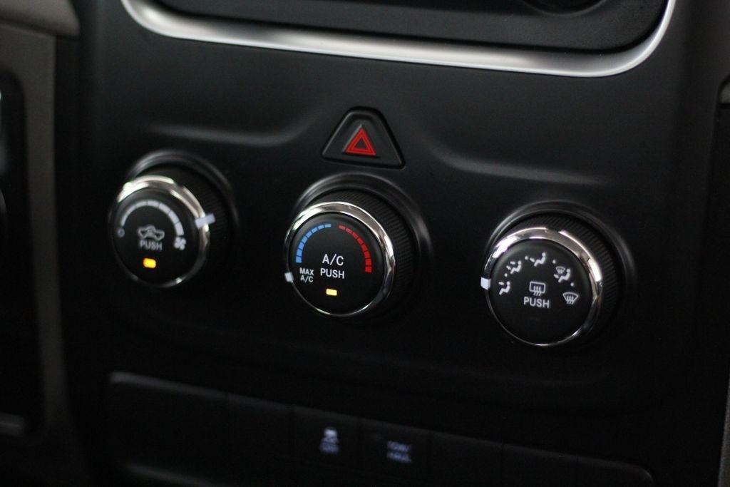 RAM 1500 2WD Reg Cab 120.5" Express 2014