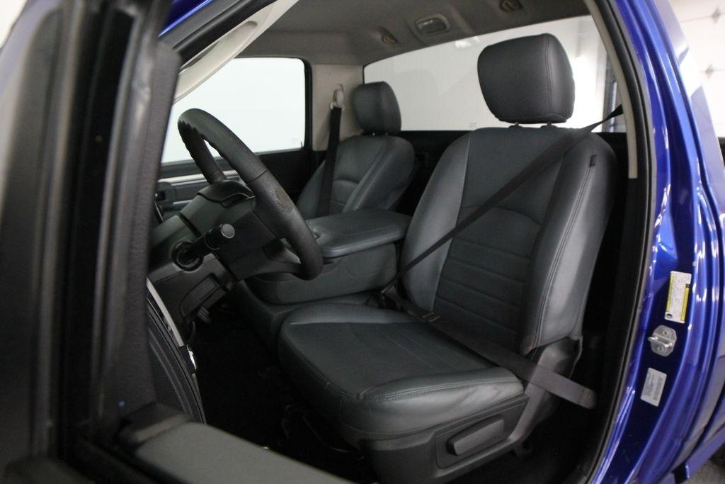RAM 1500 2WD Reg Cab 120.5" Express 2014