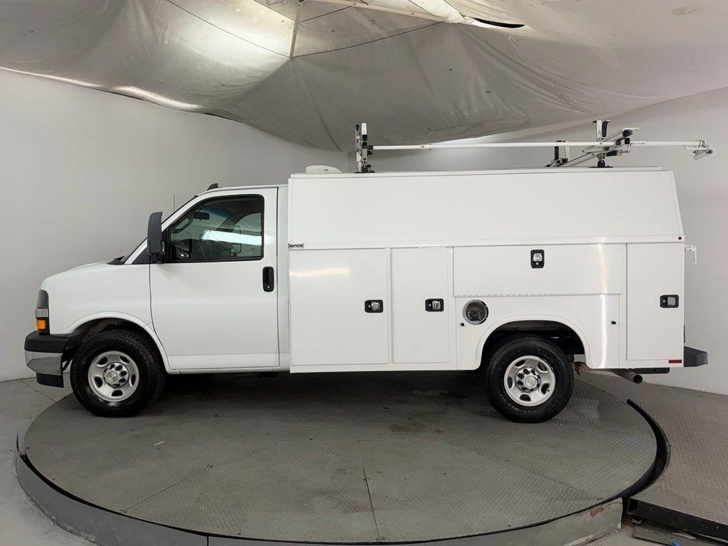Chevrolet Express Commercial Cutaway 3500 Van 139" 2020