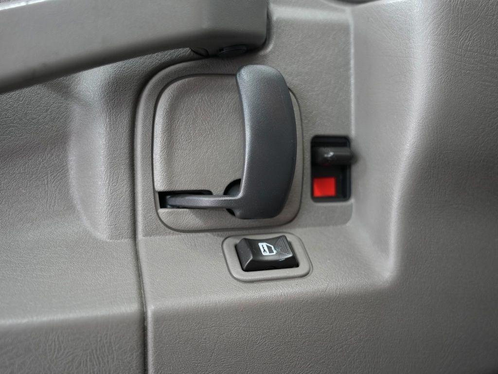 Chevrolet Express Commercial Cutaway 3500 Van 139" 2020