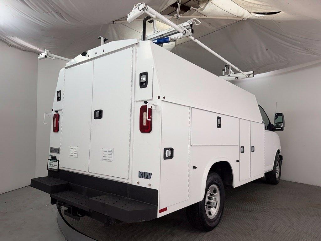 Chevrolet Express Commercial Cutaway 3500 Van 139" 2020
