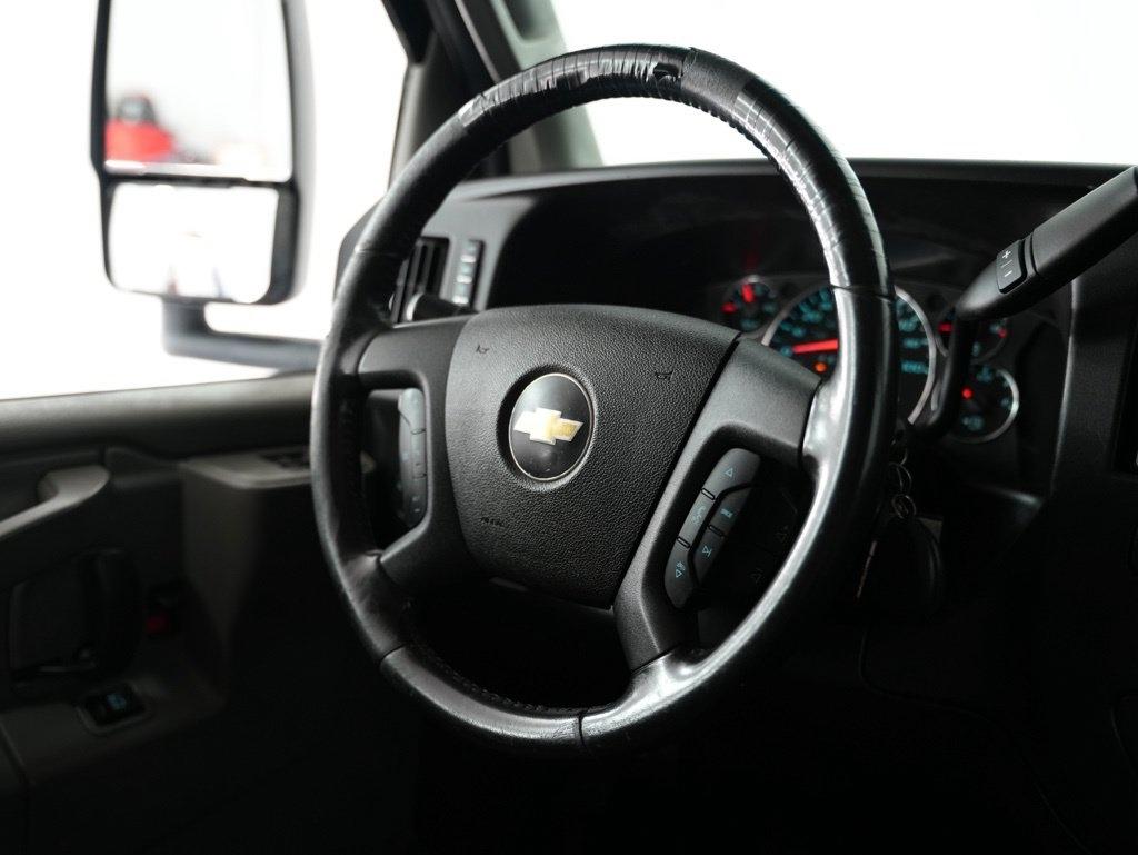 Chevrolet Express Commercial Cutaway 3500 Van 139" 2020