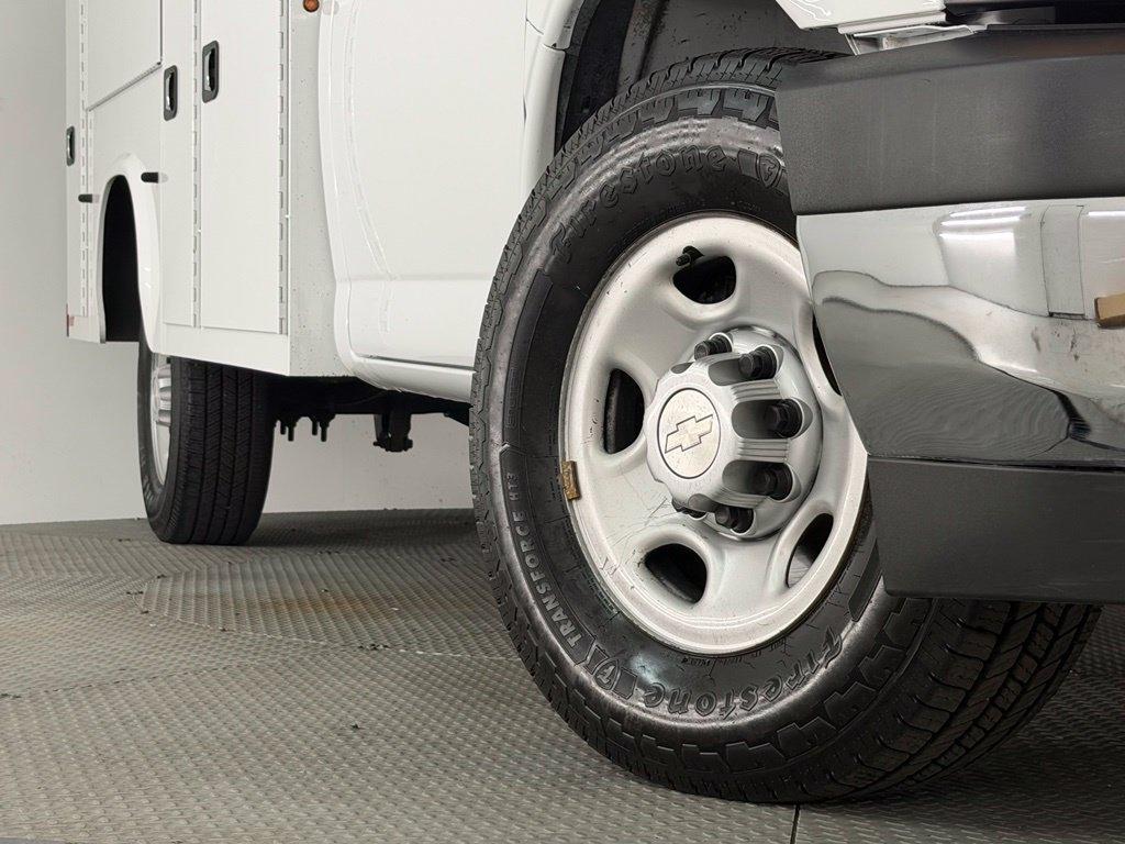 Chevrolet Express Commercial Cutaway 3500 Van 139" 2020