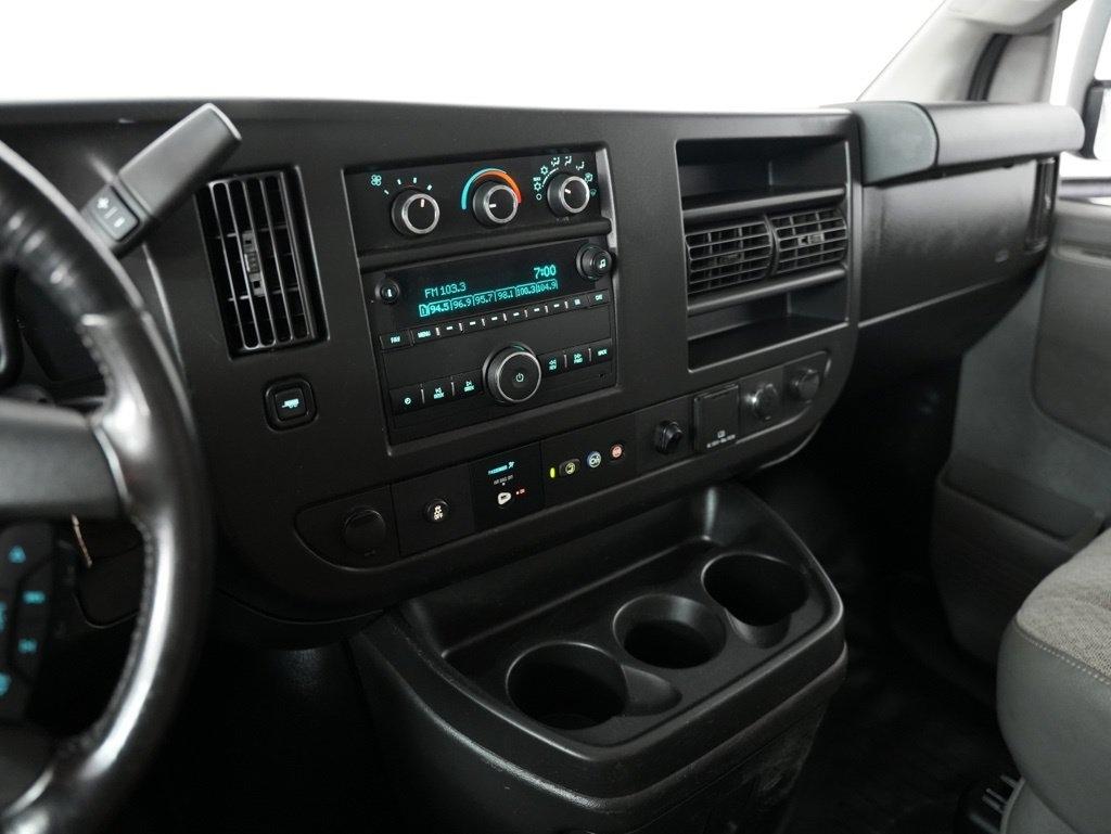 Chevrolet Express Commercial Cutaway 3500 Van 139" 2020