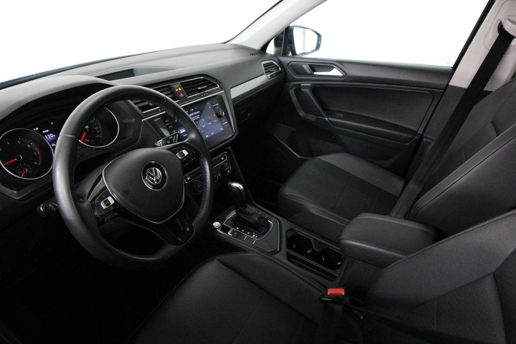 Volkswagen Tiguan 2.0T SE R-Line Black FWD 2020