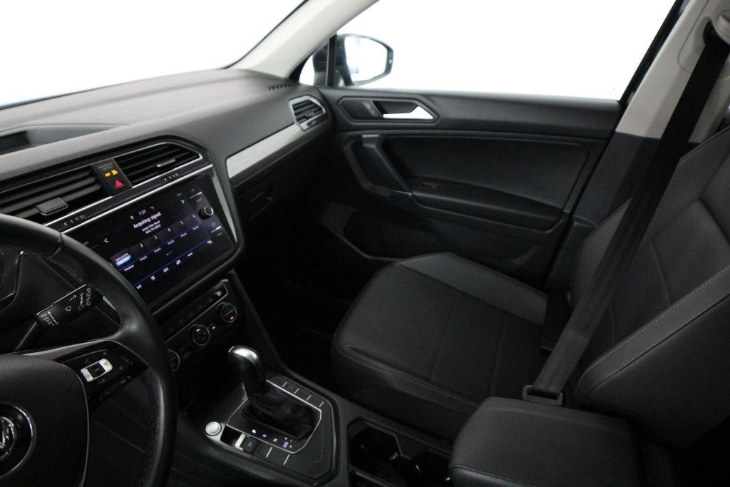 Volkswagen Tiguan 2.0T SE R-Line Black FWD 2020
