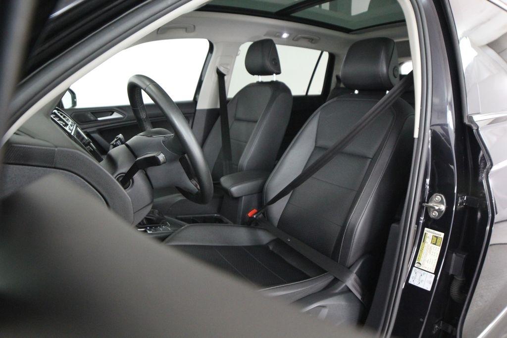 Volkswagen Tiguan 2.0T SE R-Line Black FWD 2020