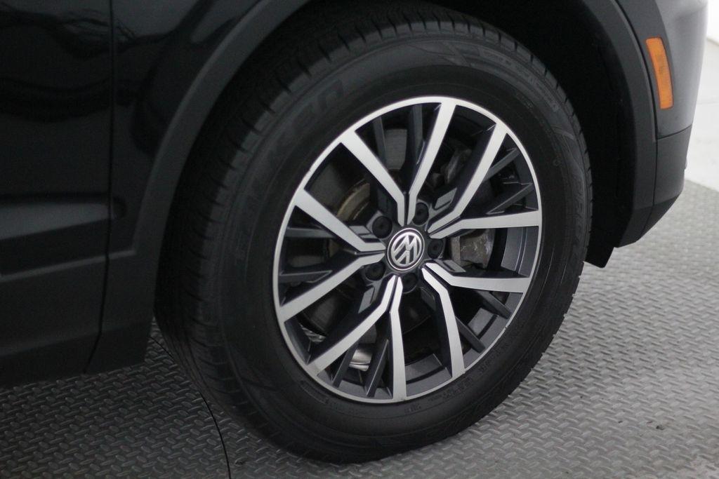 Volkswagen Tiguan 2.0T SE R-Line Black FWD 2020