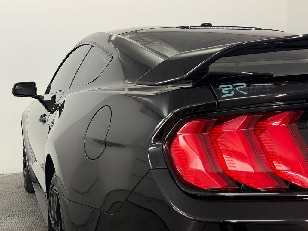 Ford Mustang EcoBoost Fastback 2019