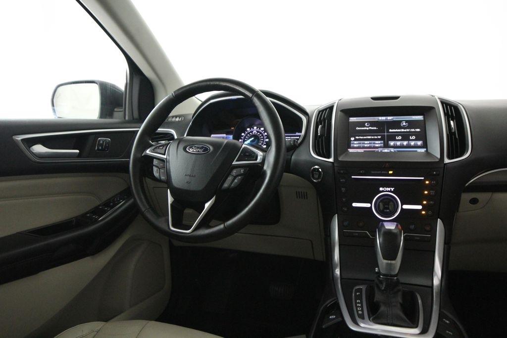 Ford Edge 4dr Titanium AWD 2015