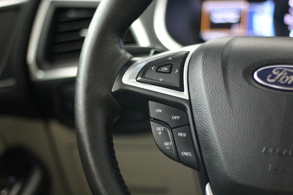 Ford Edge 4dr Titanium AWD 2015
