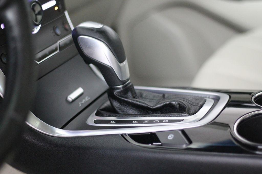 Ford Edge 4dr Titanium AWD 2015