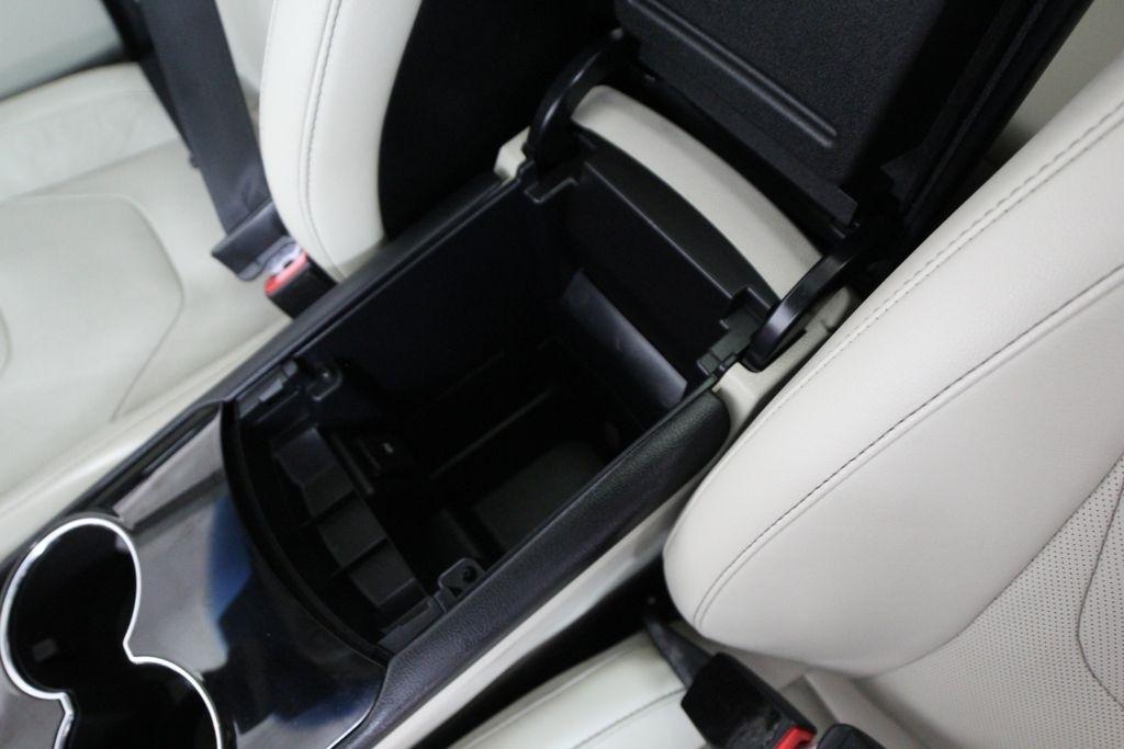 Ford Edge 4dr Titanium AWD 2015