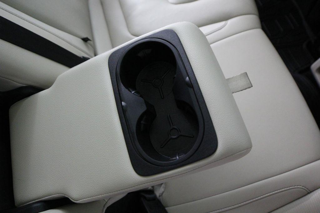 Ford Edge 4dr Titanium AWD 2015
