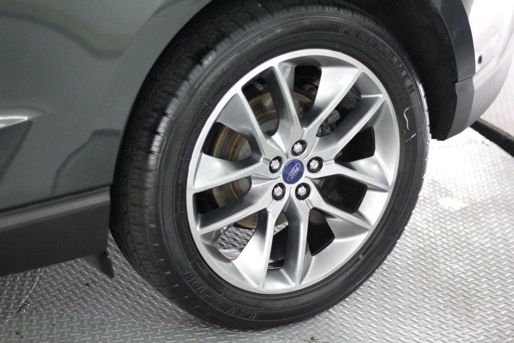 Ford Edge 4dr Titanium AWD 2015