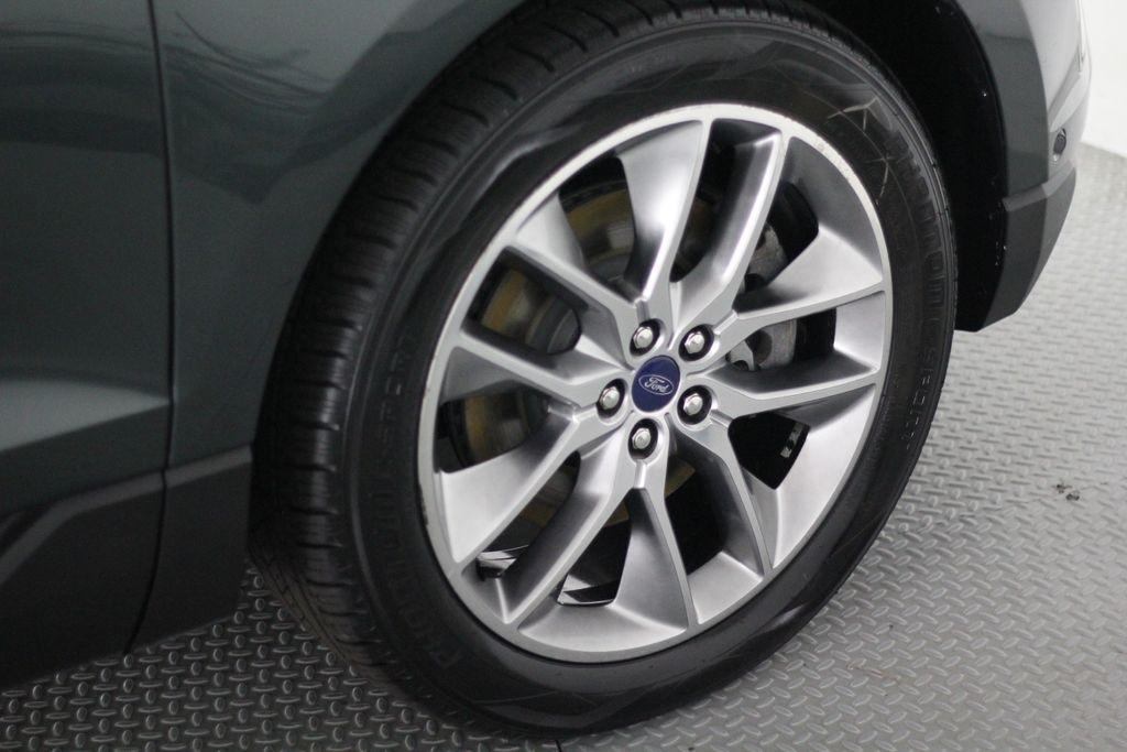 Ford Edge 4dr Titanium AWD 2015