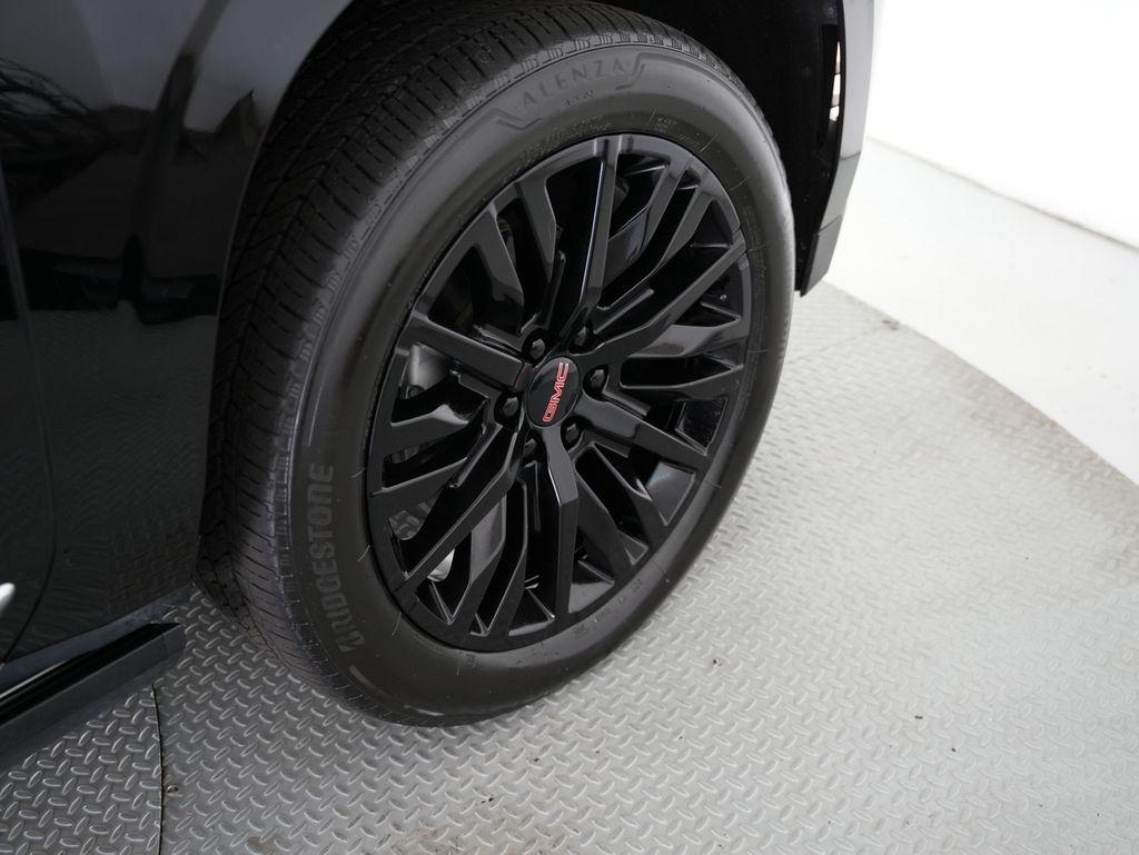 GMC Yukon XL 4WD 4dr Denali 2021
