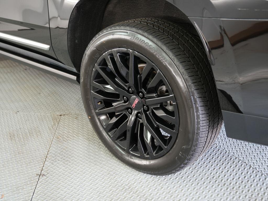 GMC Yukon XL 4WD 4dr Denali 2021