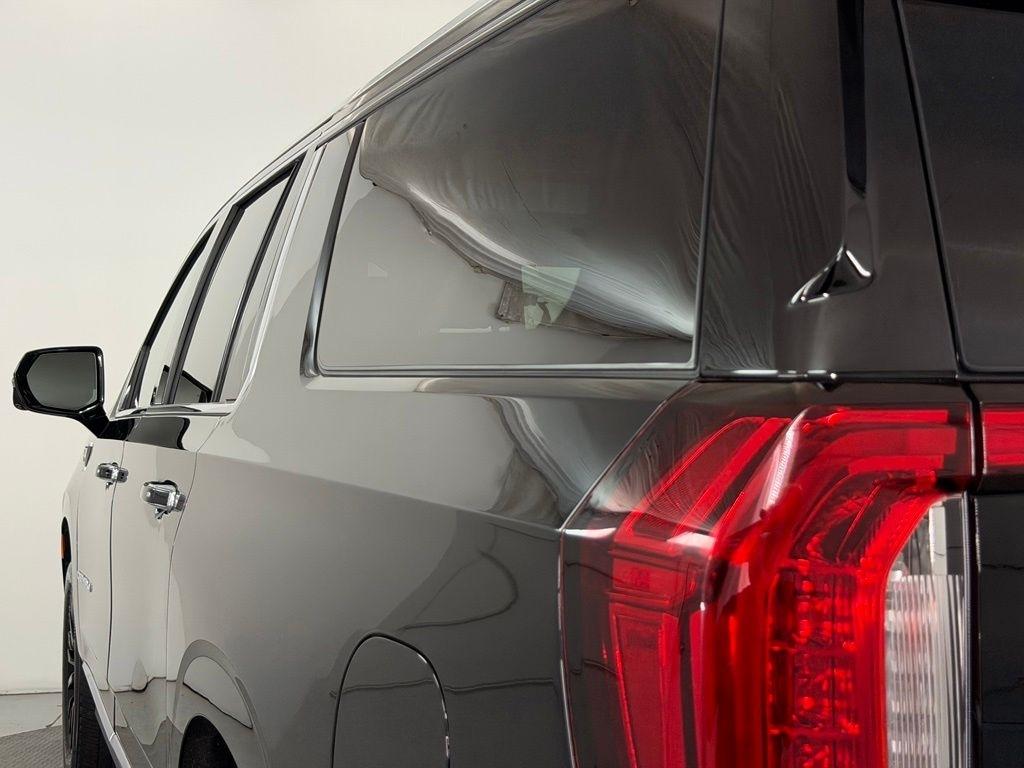 GMC Yukon XL 4WD 4dr Denali 2021