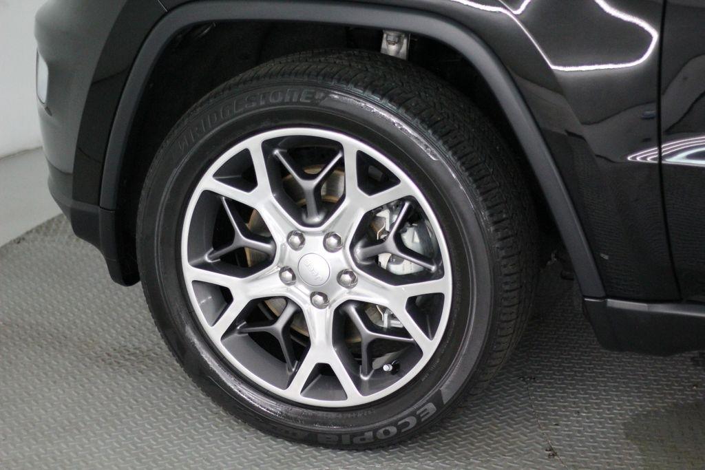 Jeep Grand Cherokee Limited 4x4 2021