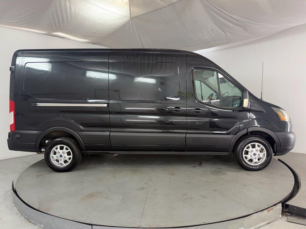Ford Transit Cargo Van T-250 148" Med Rf 9000 GVWR Sliding RH Dr 2015