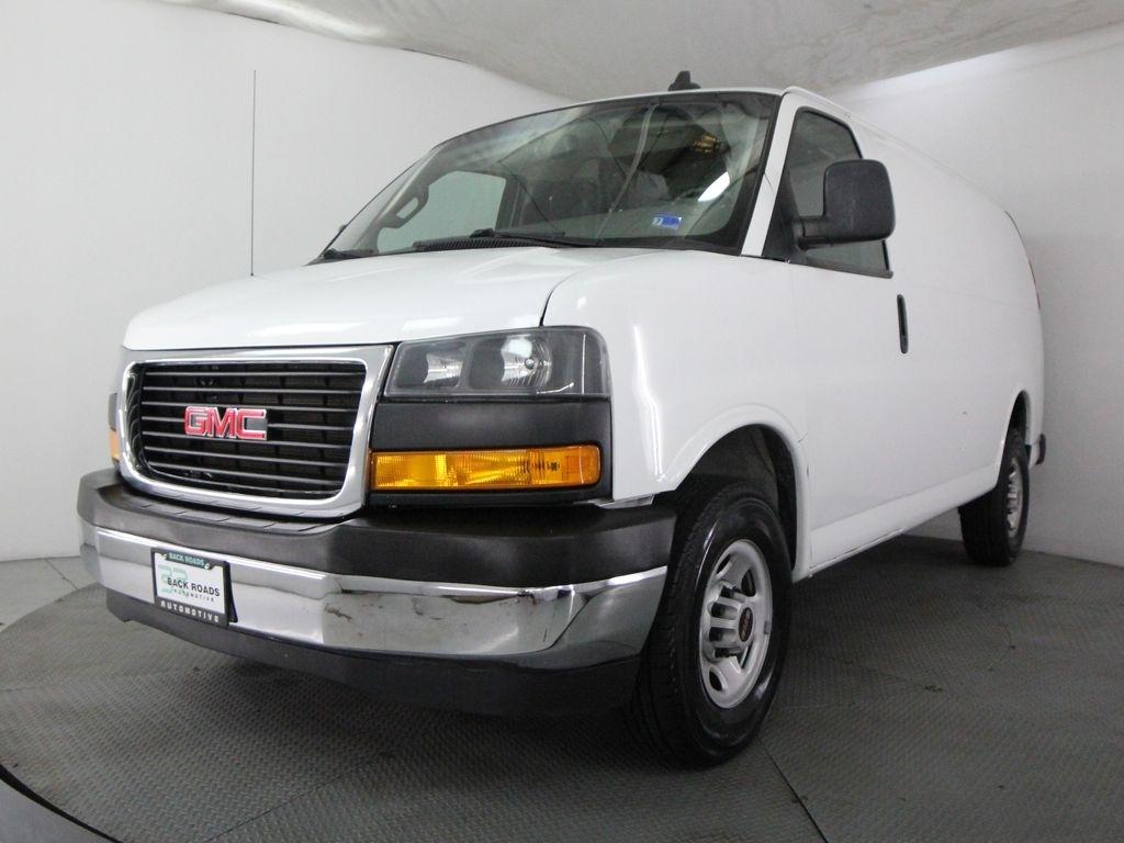 GMC Savana Cargo Van RWD 2500 135" 2021