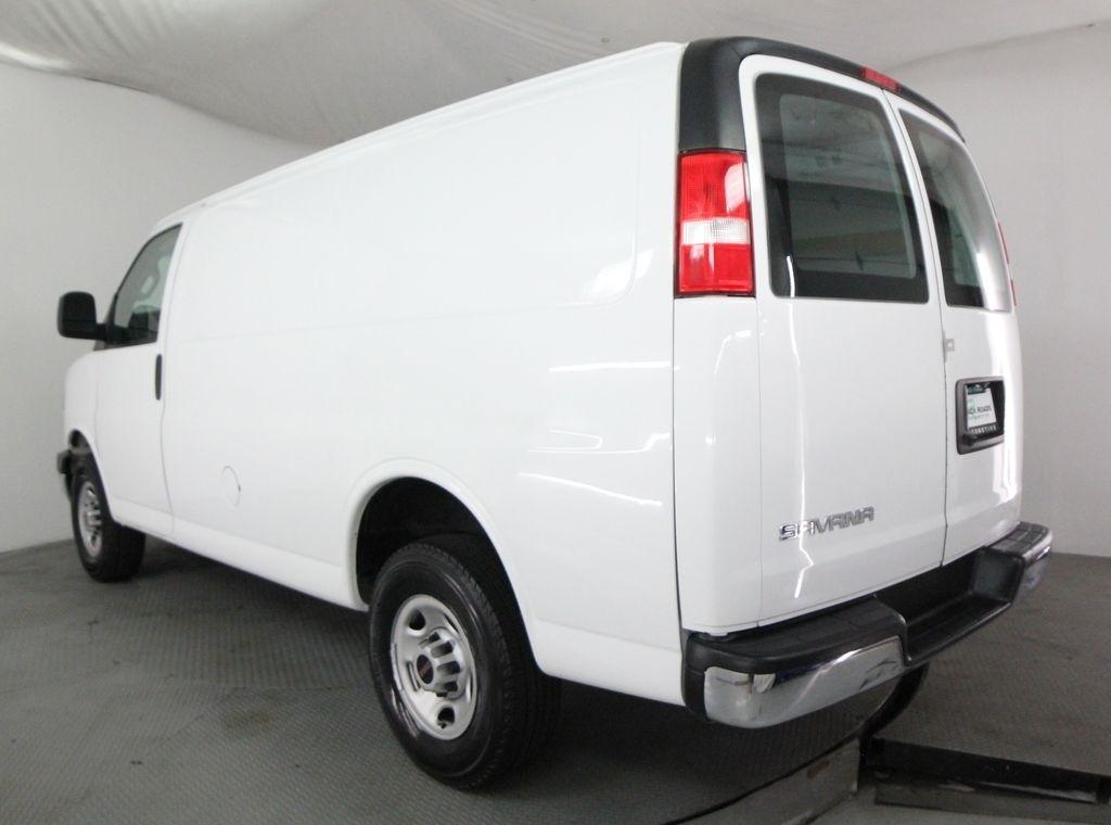 GMC Savana Cargo Van RWD 2500 135" 2021
