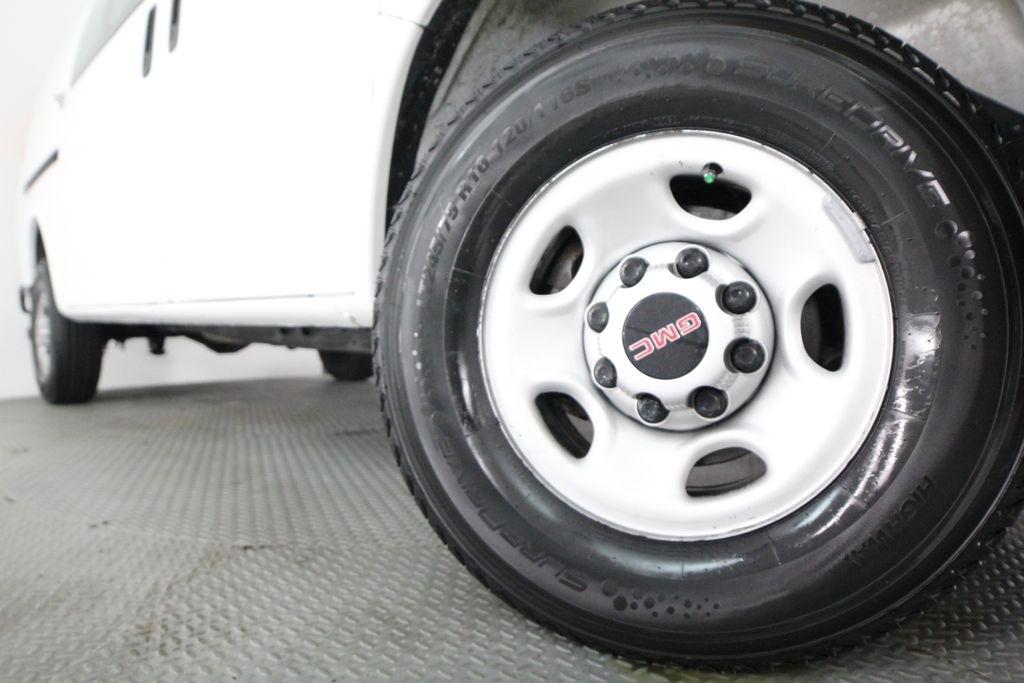 GMC Savana Cargo Van RWD 2500 135" 2021