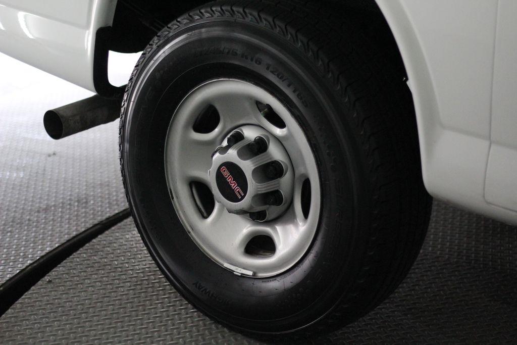 GMC Savana Cargo Van RWD 2500 135" 2021
