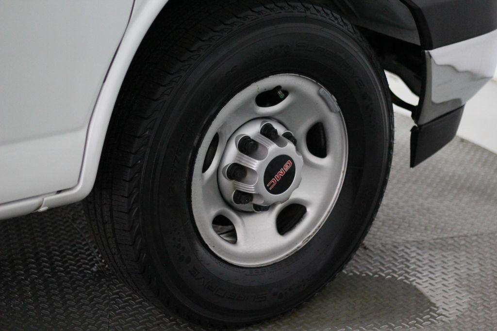 GMC Savana Cargo Van RWD 2500 135" 2021