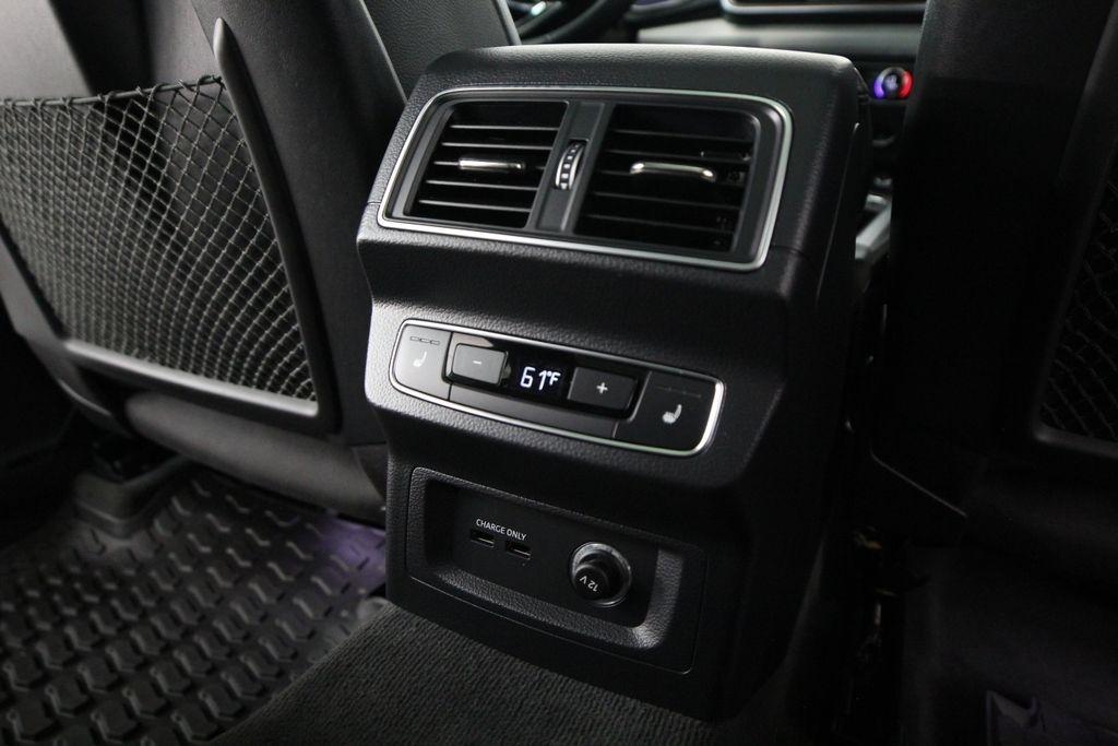 Audi SQ5 Premium Plus 3.0 TFSI quattro 2019