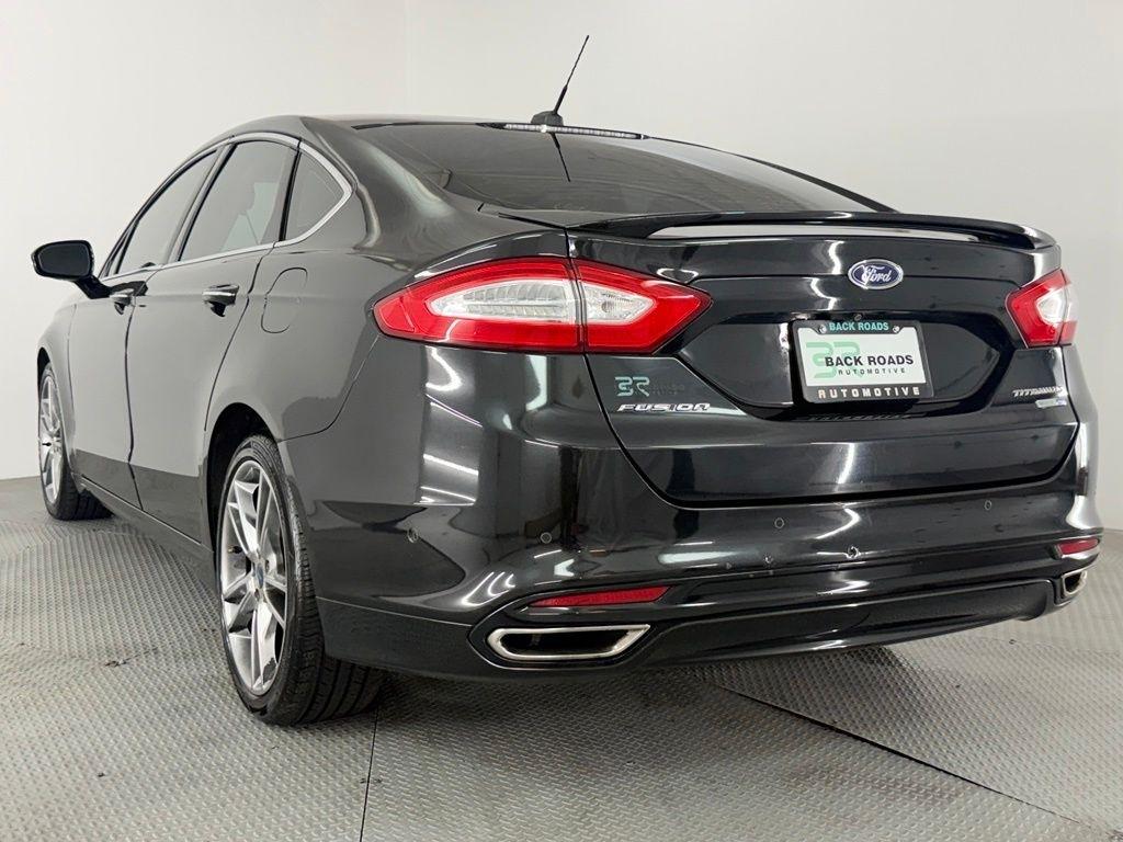 Ford Fusion 4dr Sdn Titanium AWD 2013