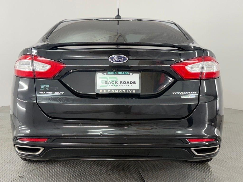 Ford Fusion 4dr Sdn Titanium AWD 2013
