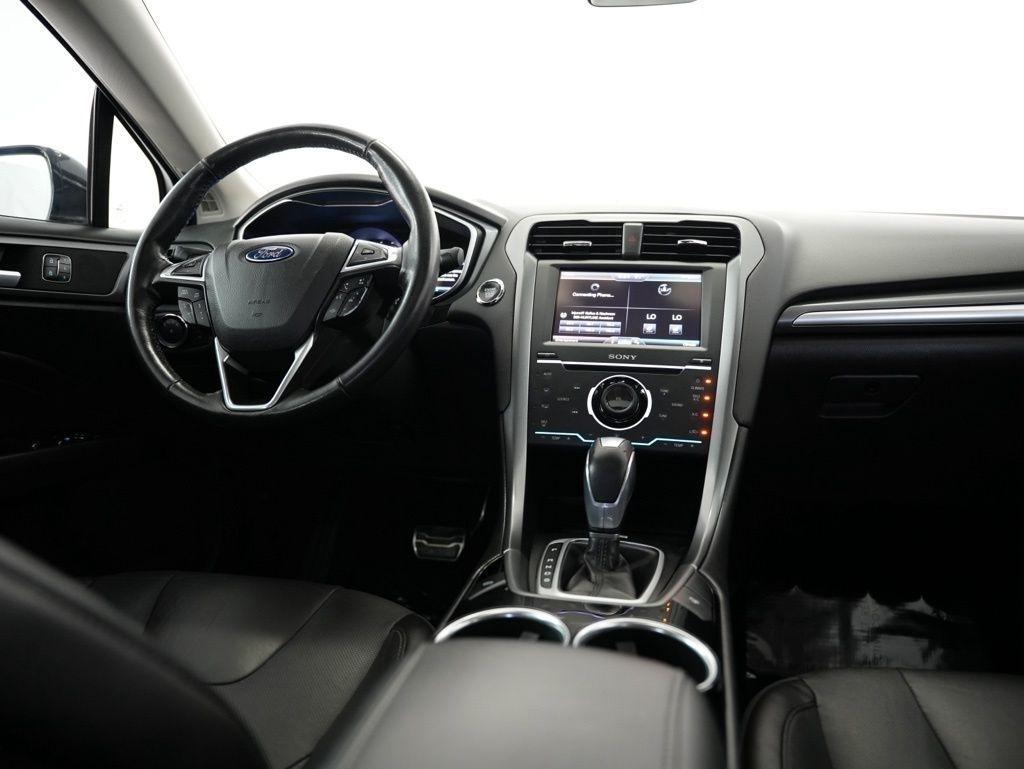 Ford Fusion 4dr Sdn Titanium AWD 2013