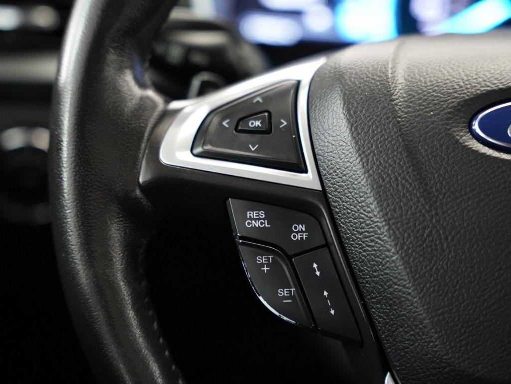 Ford Fusion 4dr Sdn Titanium AWD 2013