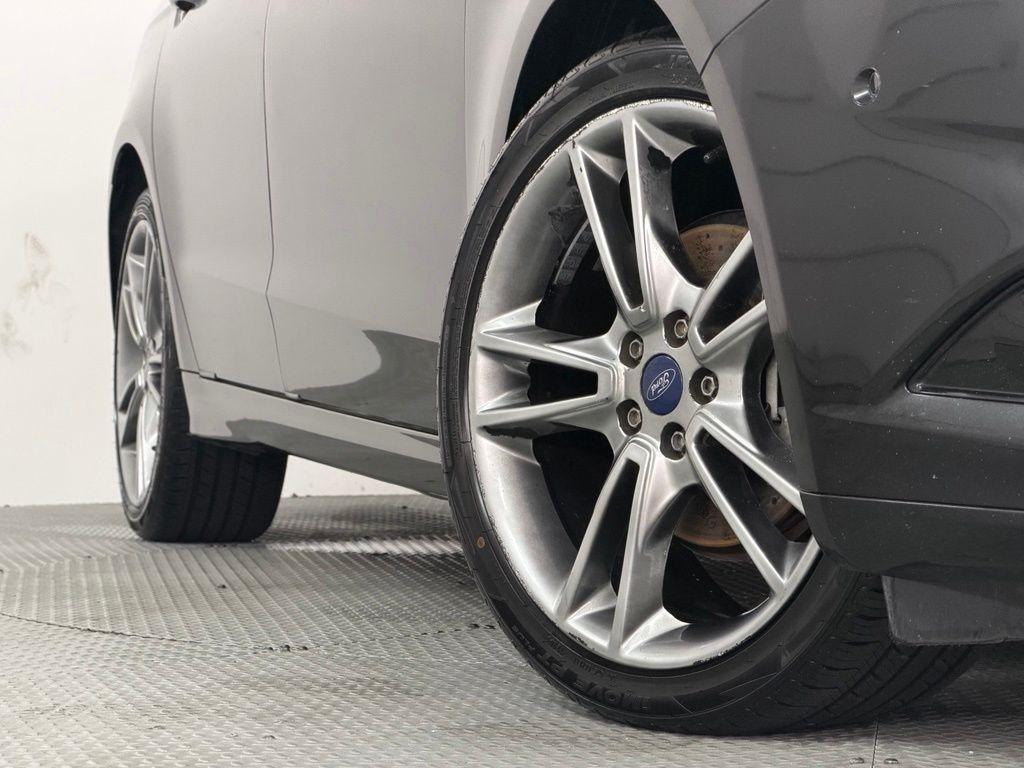 Ford Fusion 4dr Sdn Titanium AWD 2013