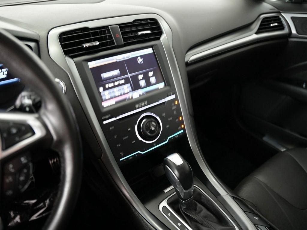 Ford Fusion 4dr Sdn Titanium AWD 2013